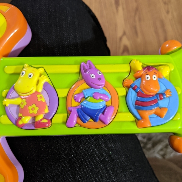 It's time to sing and play with the Backyardigans! - Picture 6 of 16